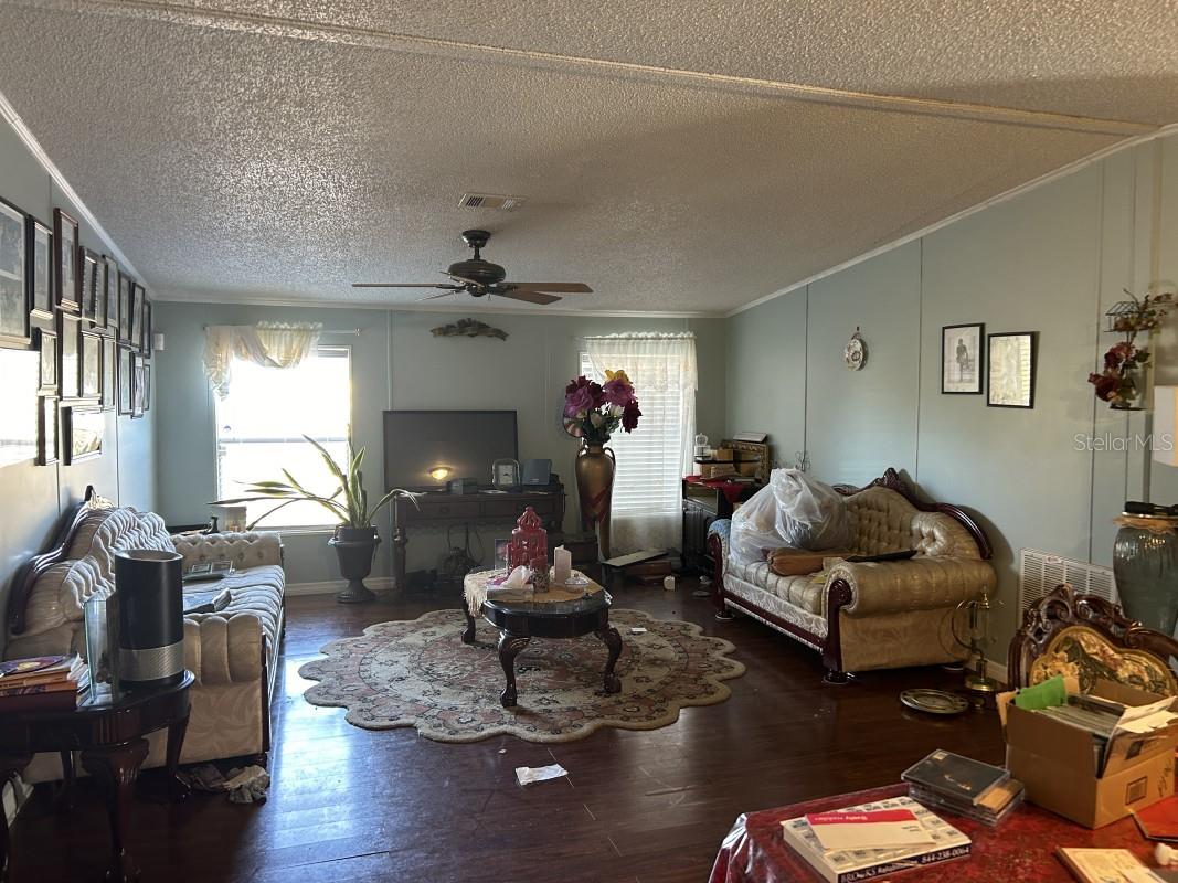 Image 10 of 12 For 2725 Schreffler Road