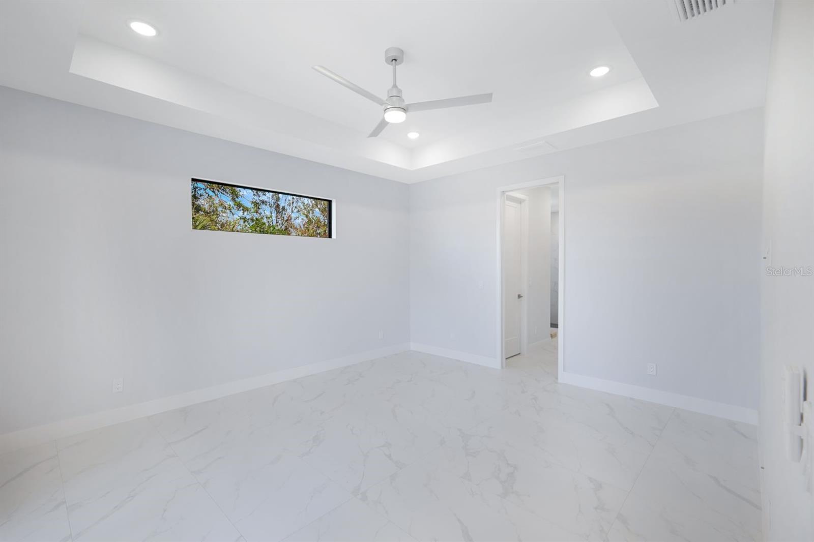 Image 13 of 36 For 13377 Alocasia Lane