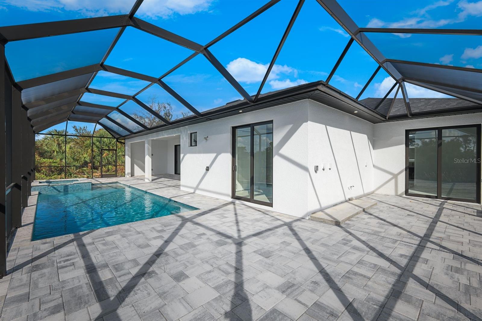 Image 34 of 36 For 13377 Alocasia Lane