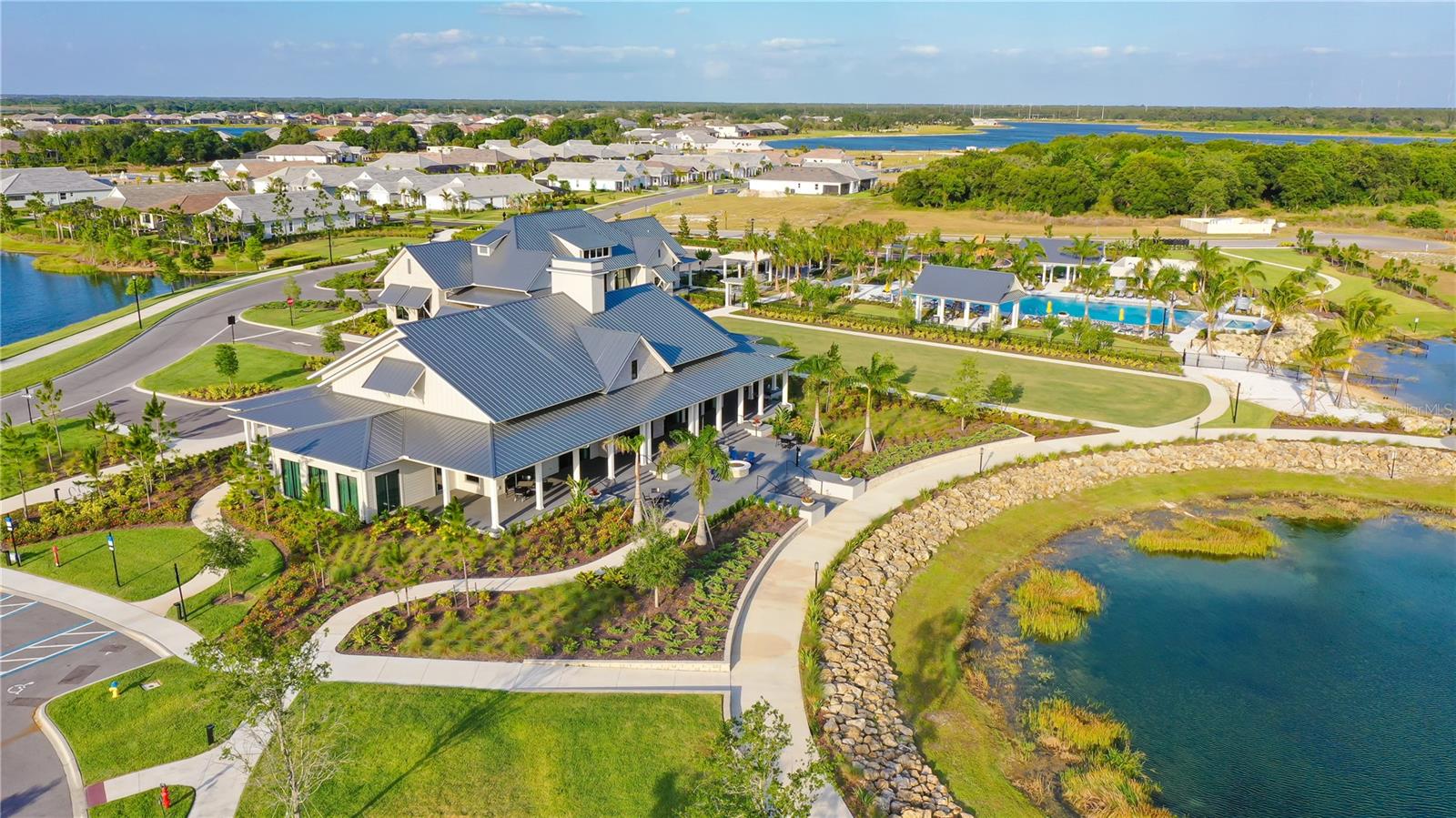 Image 80 of 98 For 8052 Grande Shores Drive