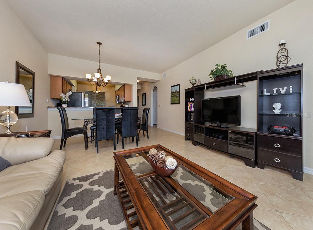 Listing photo id 5 for 7607 Grand Estuary Trail 304