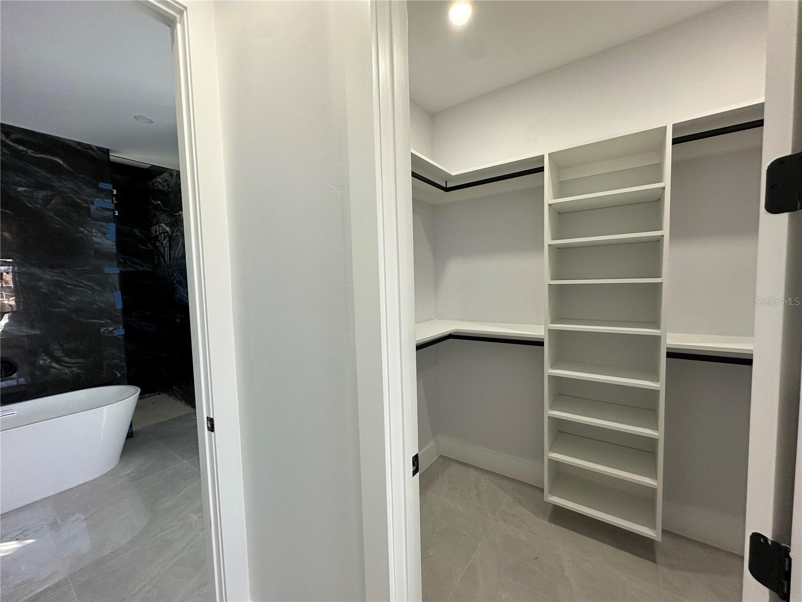 Image 12 of 20 For 933 8th Terrace