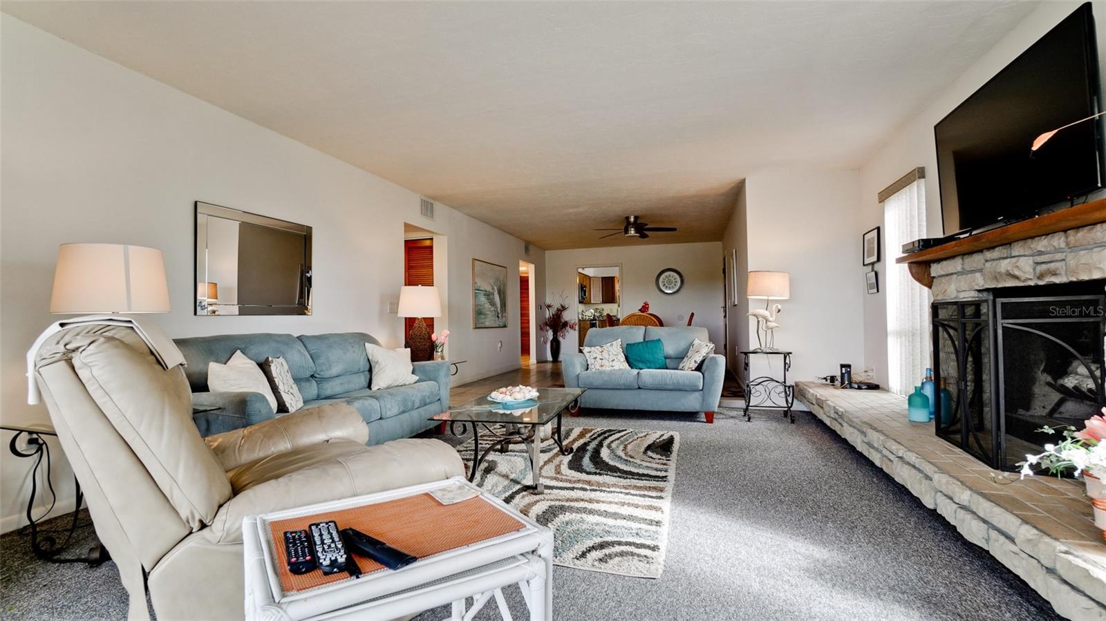 Image 10 of 48 For 8644 54th Avenue W 8644