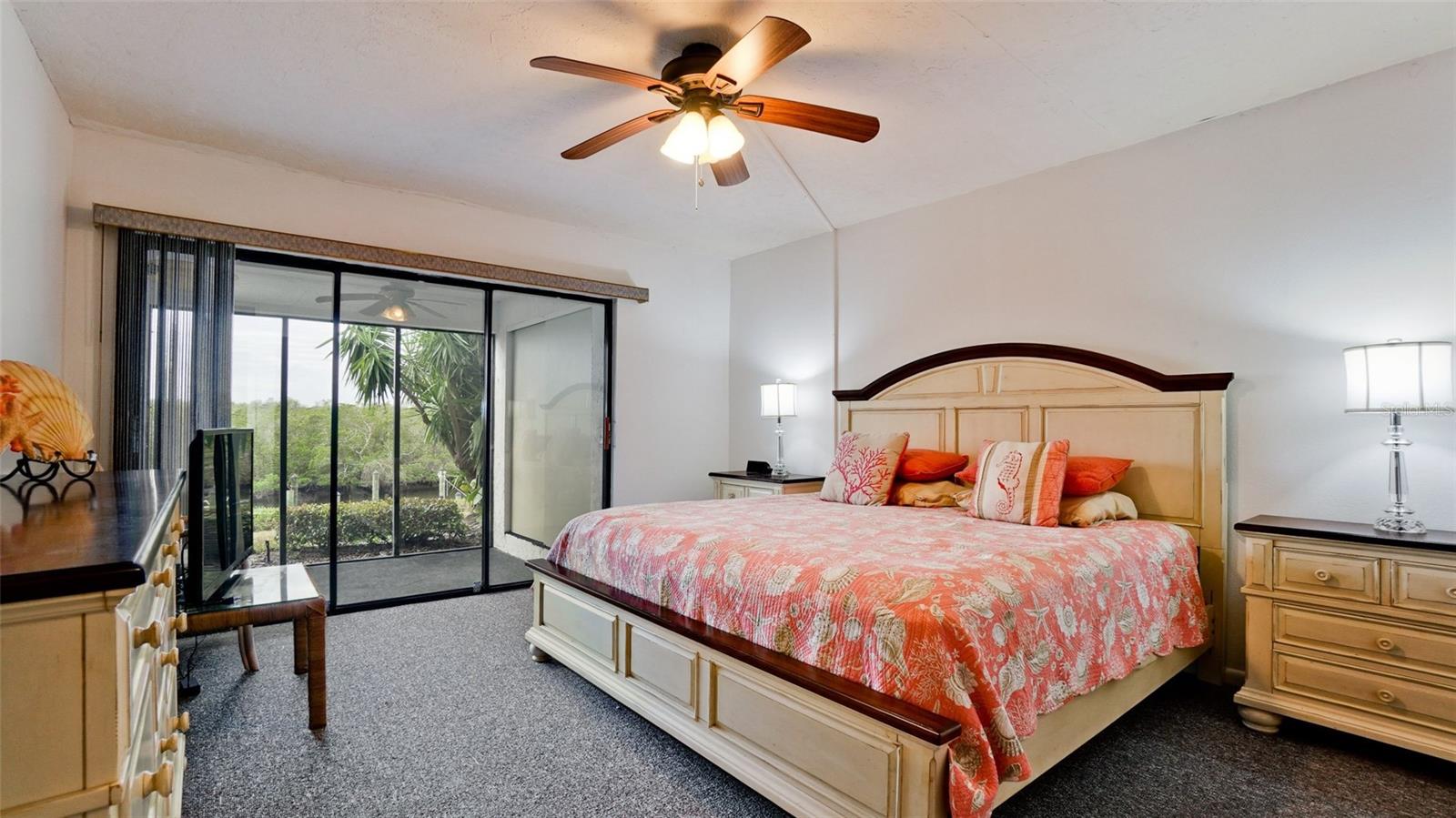 Image 21 of 48 For 8644 54th Avenue W 8644