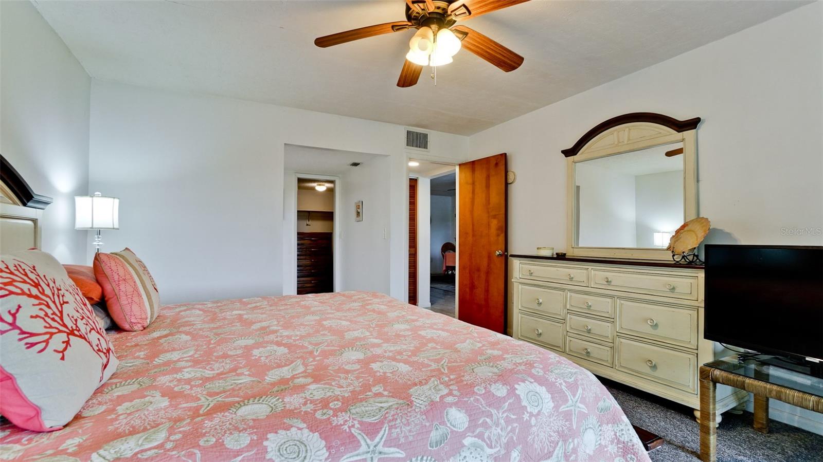 Image 22 of 48 For 8644 54th Avenue W 8644
