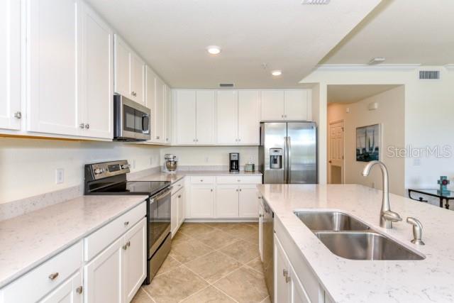 Image 13 of 49 For 17520 Gawthrop Drive 102
