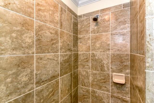 Image 20 of 49 For 17520 Gawthrop Drive 102
