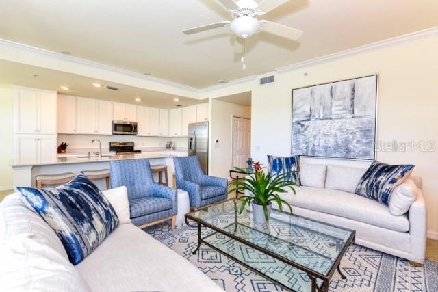 Image 6 of 49 For 17520 Gawthrop Drive 102