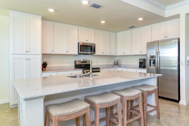 Image 8 of 49 For 17520 Gawthrop Drive 102