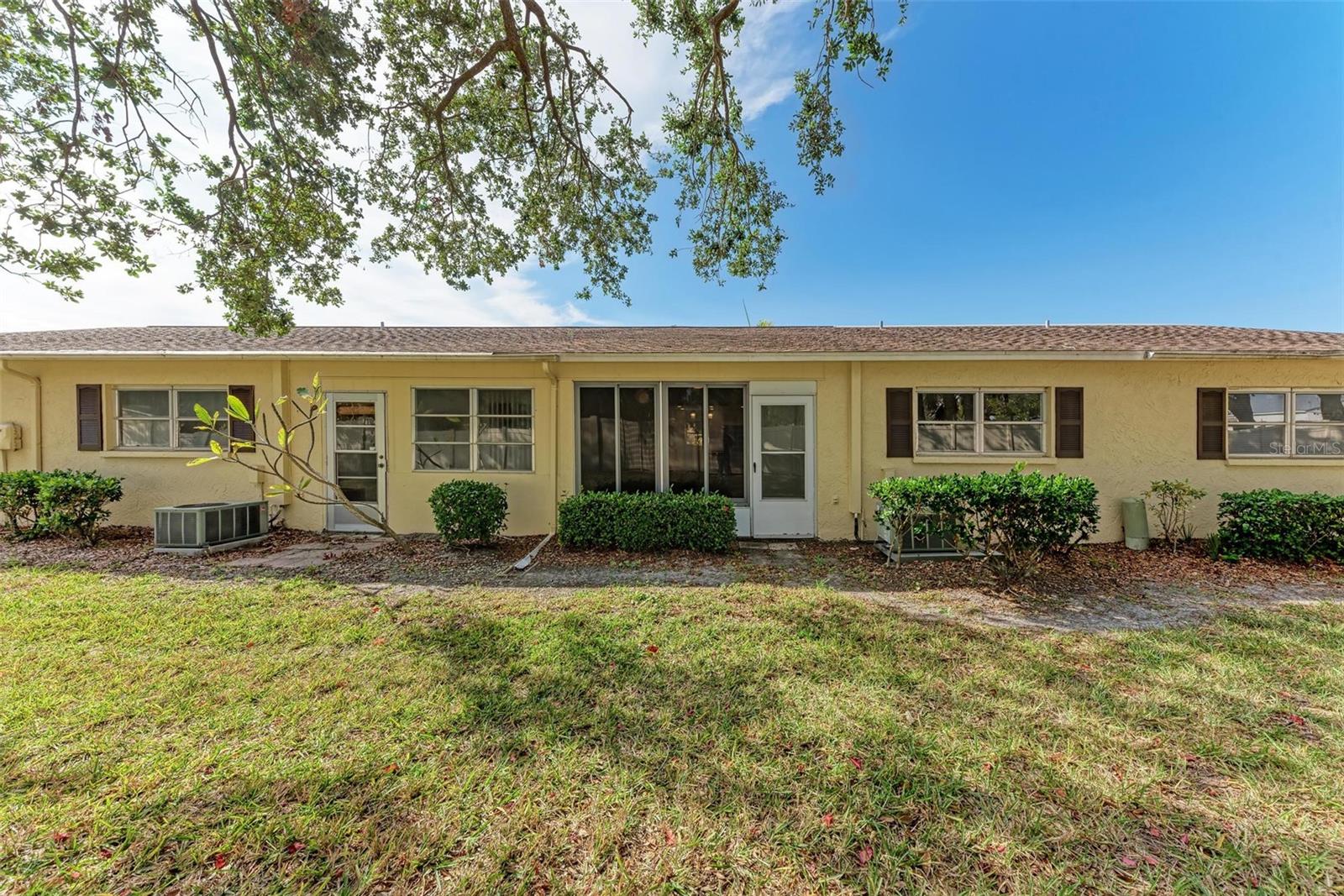 Image 24 of 33 For 390 301 Boulevard W 8c