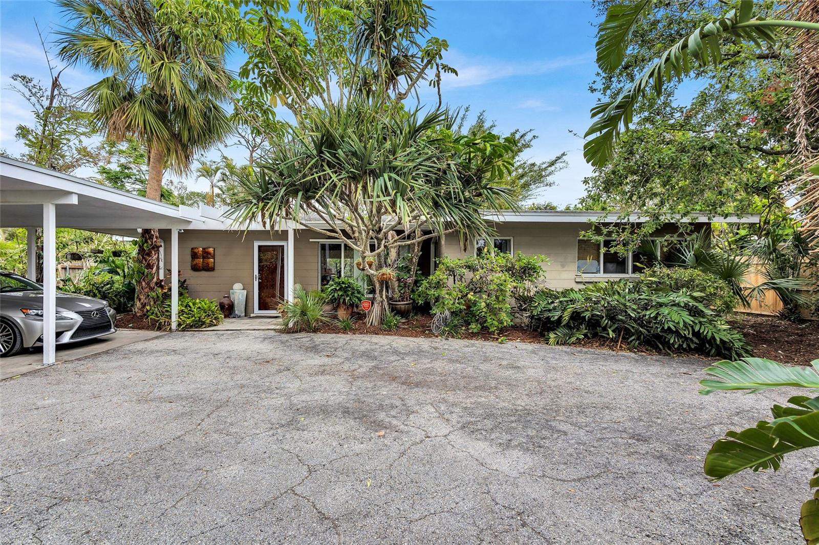 Details for 6231 Beechwood Avenue, SARASOTA, FL 34231