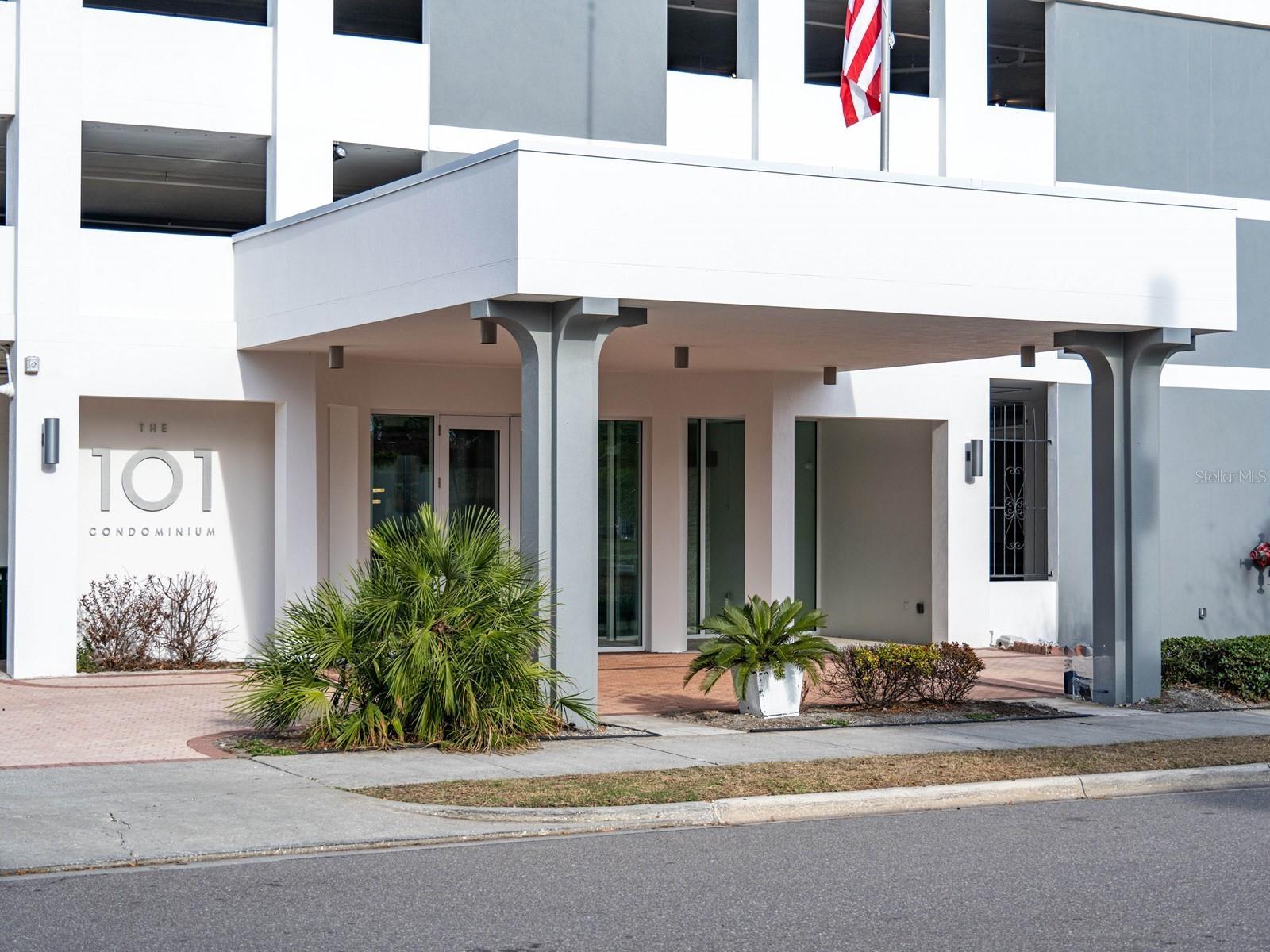 Image 15 of 54 For 101 Gulfstream Avenue 10e