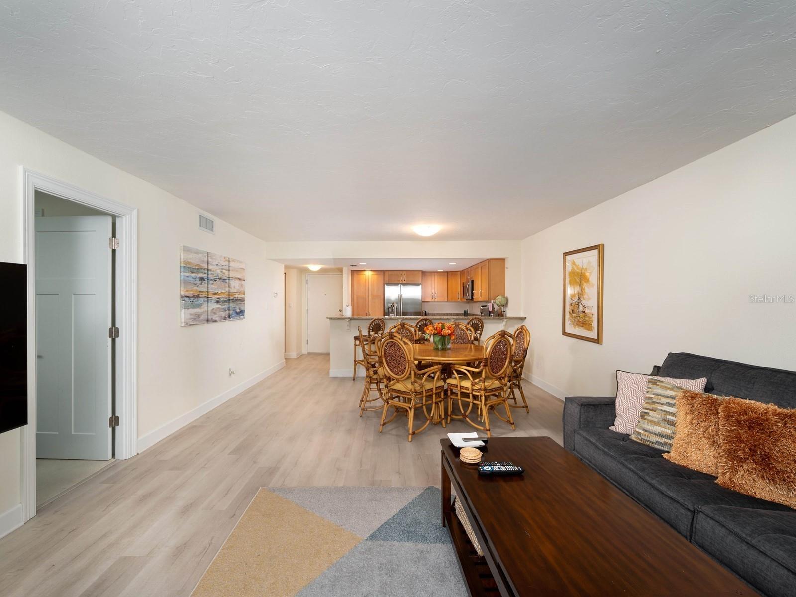 Image 3 of 54 For 101 Gulfstream Avenue 10e
