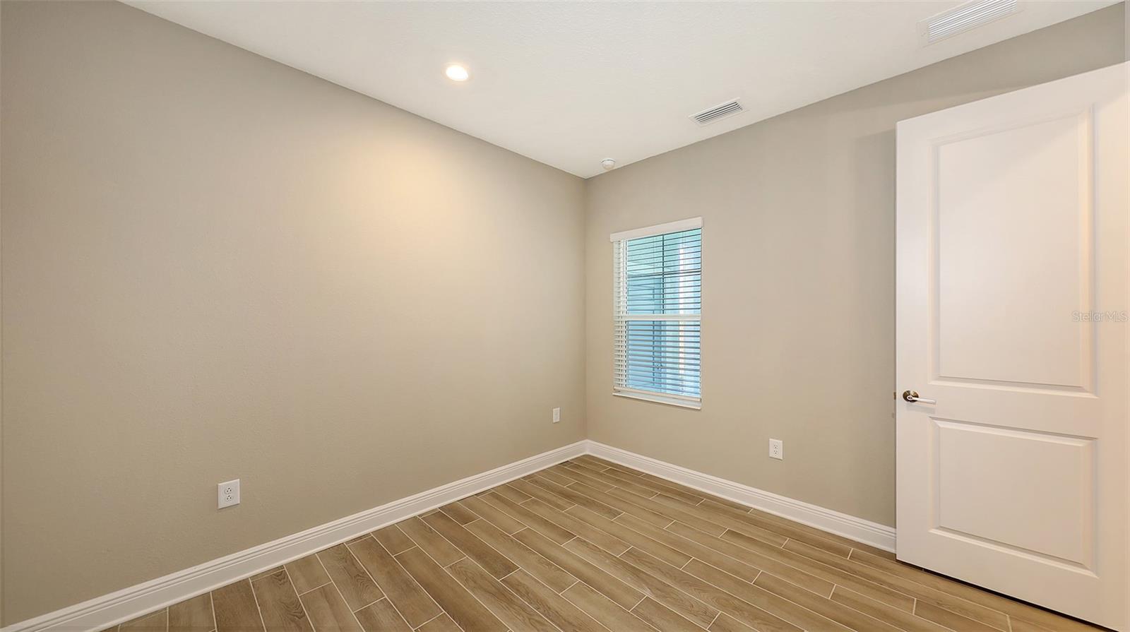 Image 34 of 42 For 12681 Palatka Drive