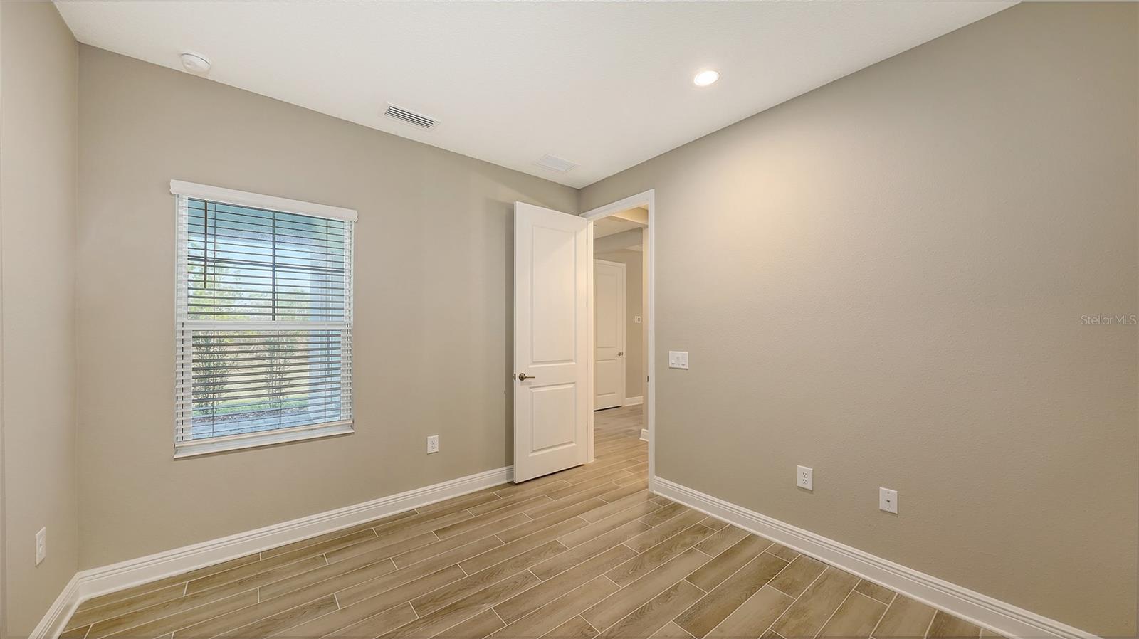 Image 35 of 42 For 12681 Palatka Drive