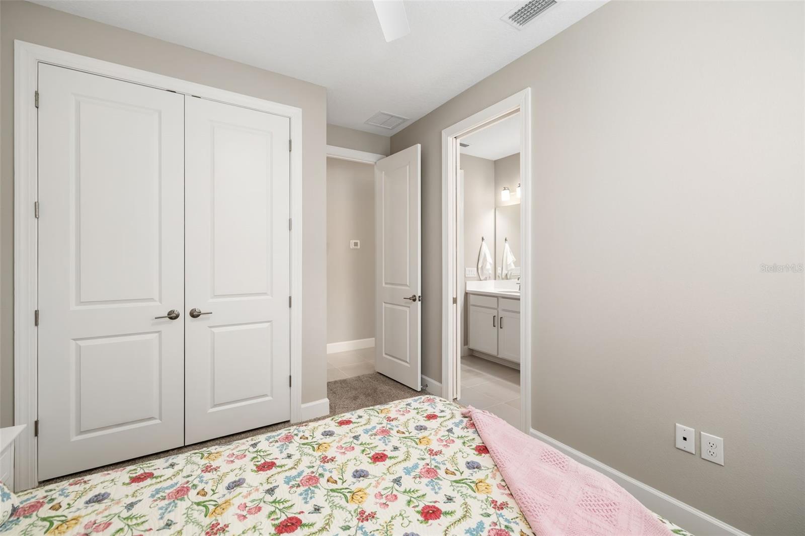 Image 18 of 71 For 16127 Fortezza Drive