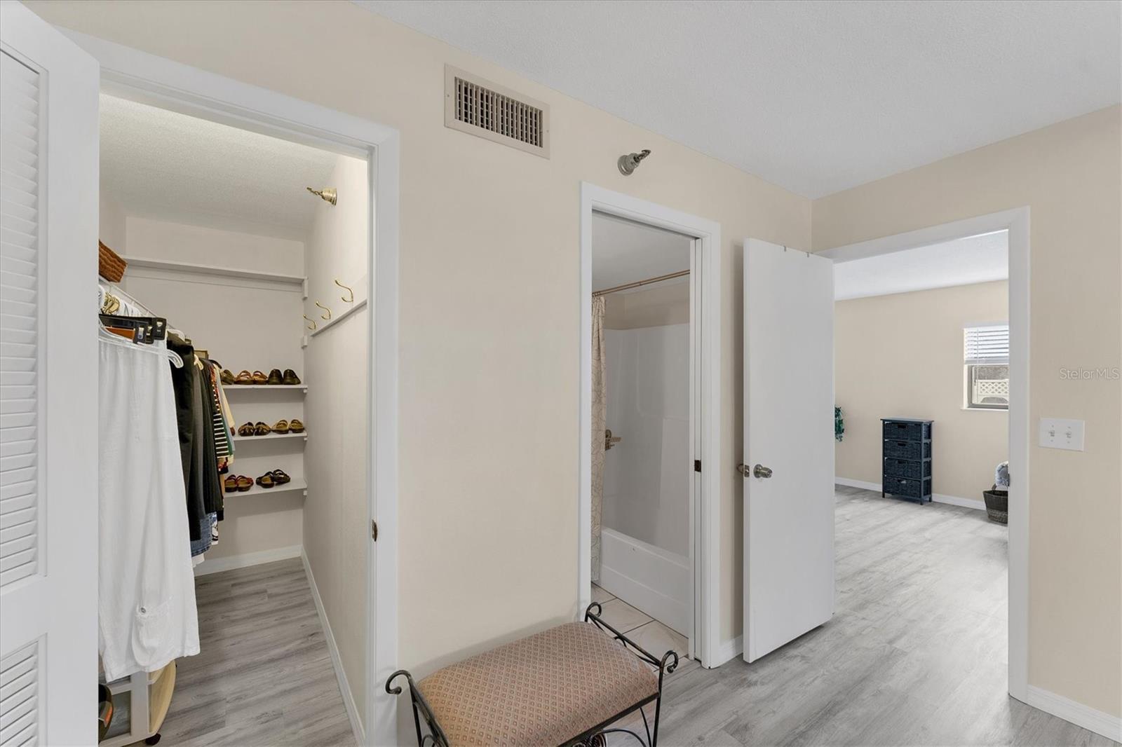 Image 17 of 43 For 104 Capri Isles Boulevard 112