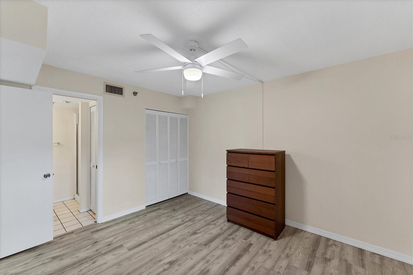 Image 21 of 43 For 104 Capri Isles Boulevard 112