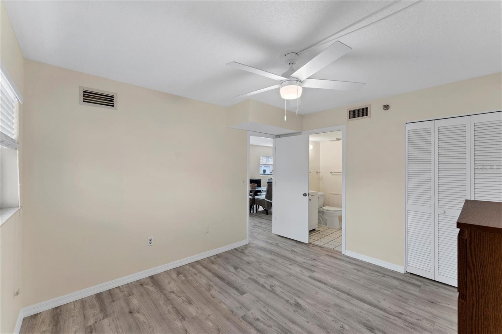 Image 22 of 43 For 104 Capri Isles Boulevard 112