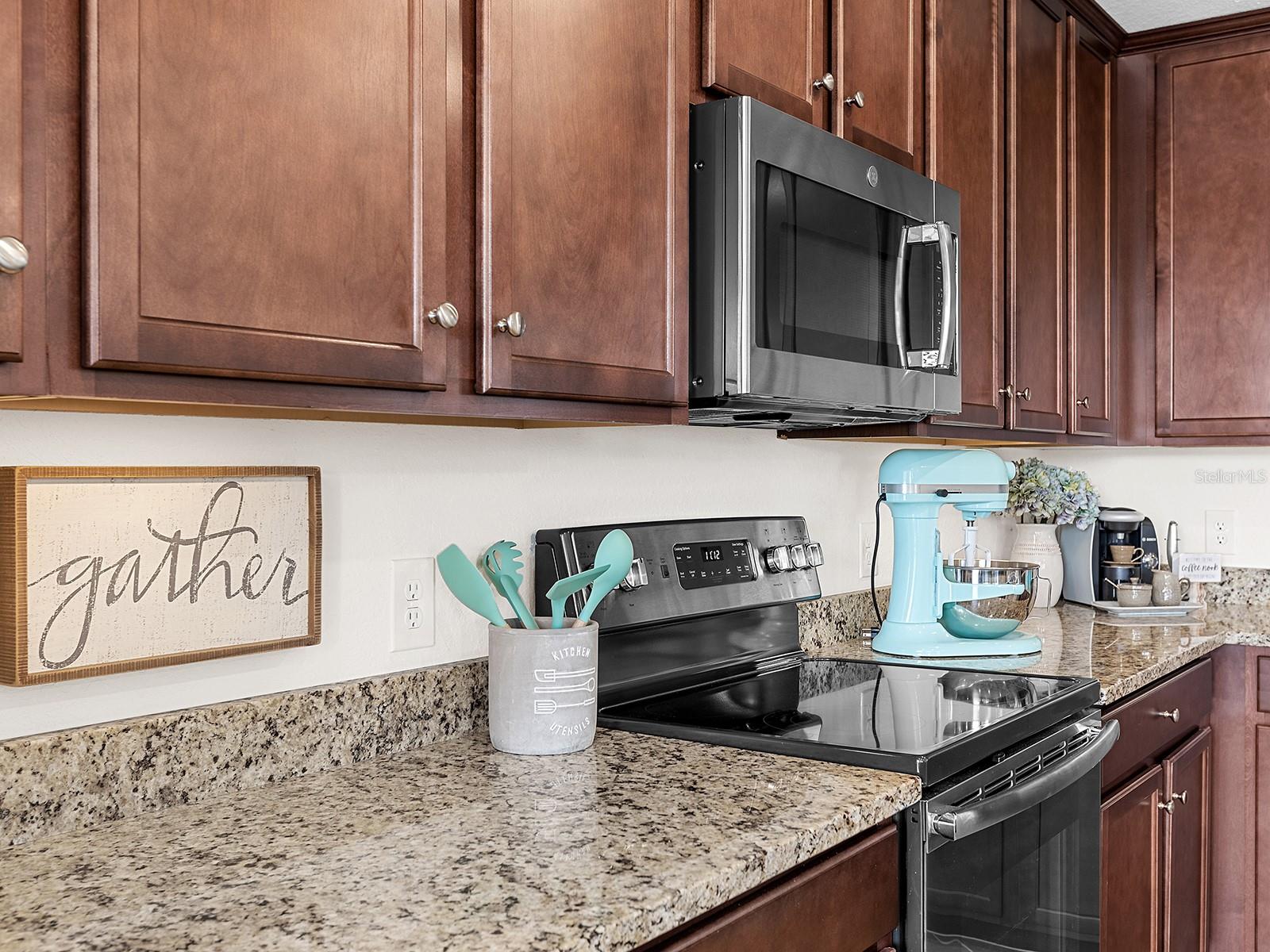 Image 15 of 50 For 17108 Vardon Terrace 203