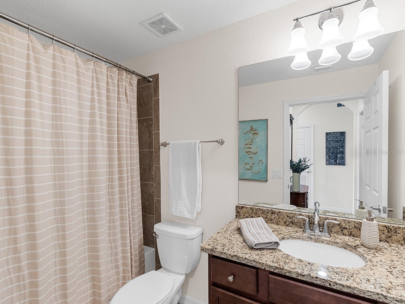 Image 27 of 50 For 17108 Vardon Terrace 203