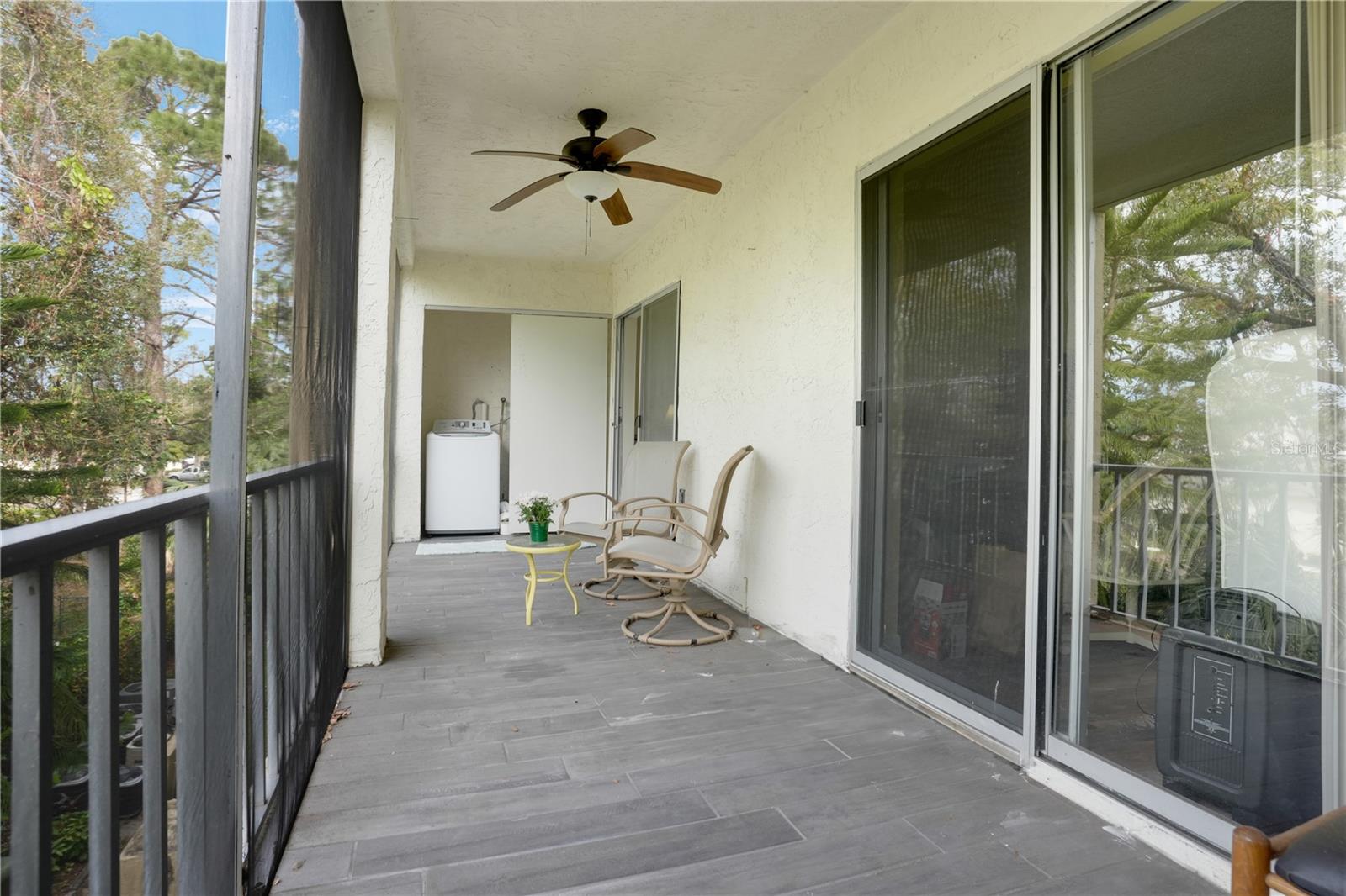 Image 15 of 36 For 3622 Lake Bayshore Drive K302