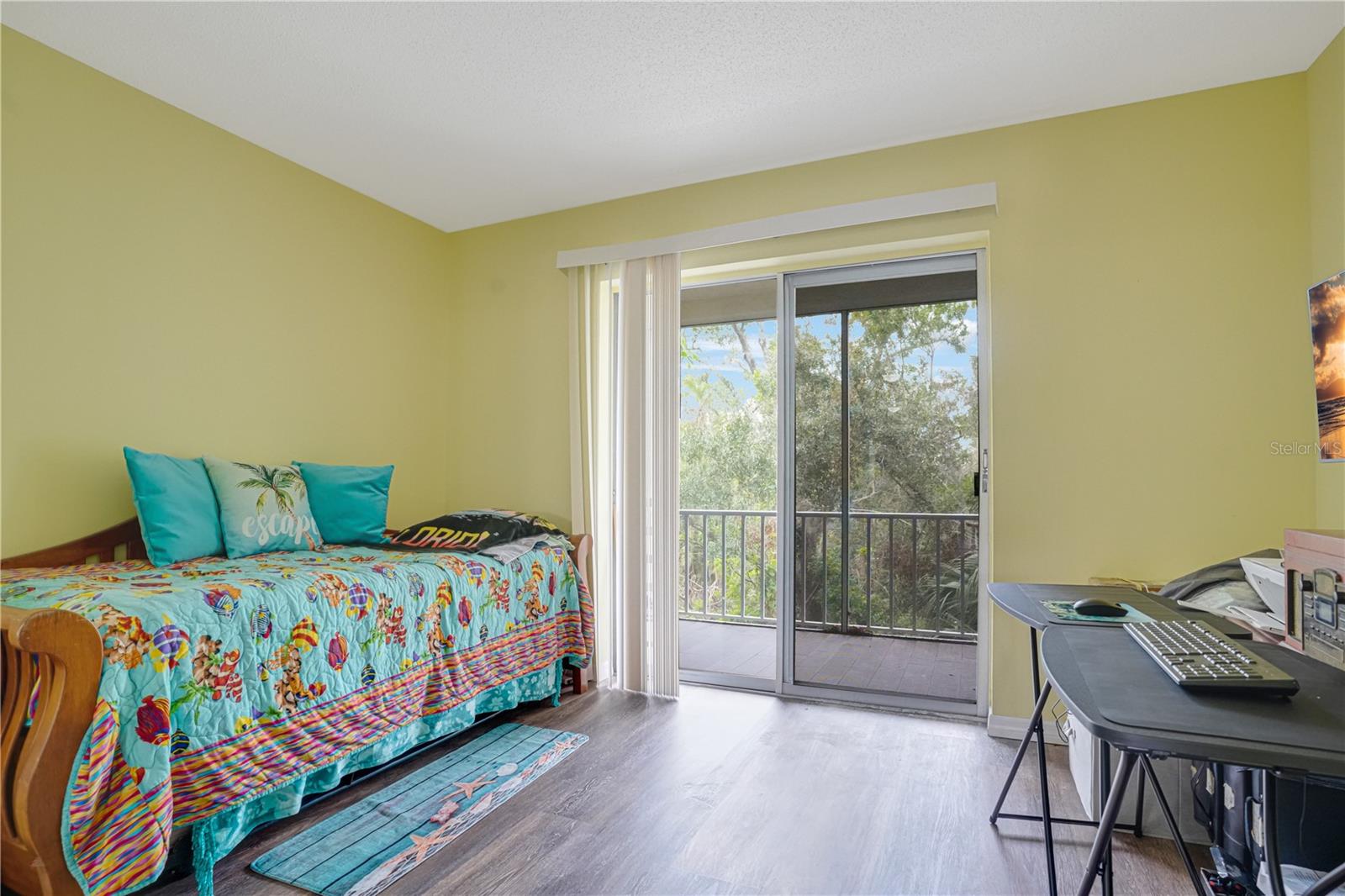 Image 18 of 36 For 3622 Lake Bayshore Drive K302