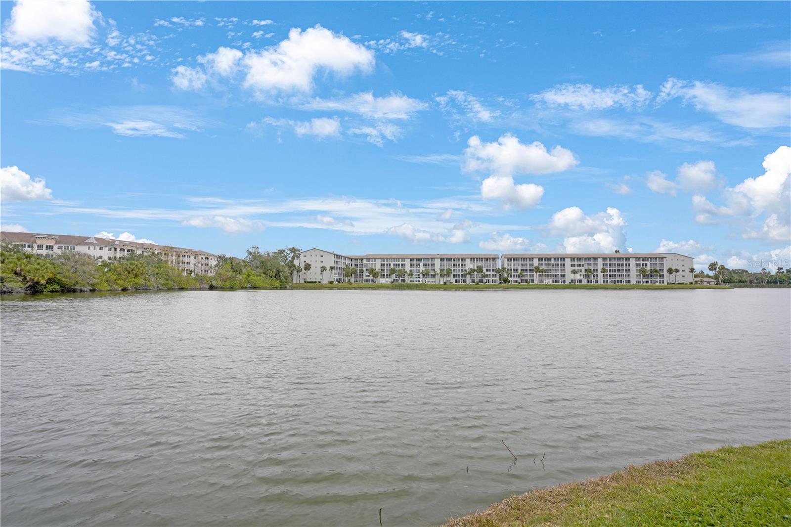 Image 28 of 36 For 3622 Lake Bayshore Drive K302