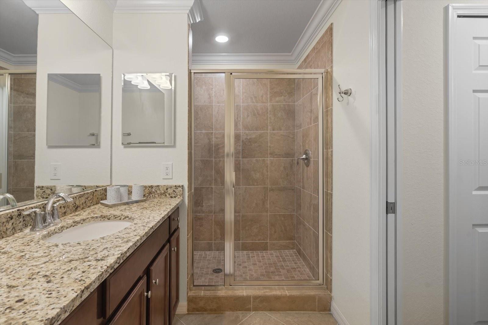 Image 23 of 40 For 17118 Vardon Terrace 306