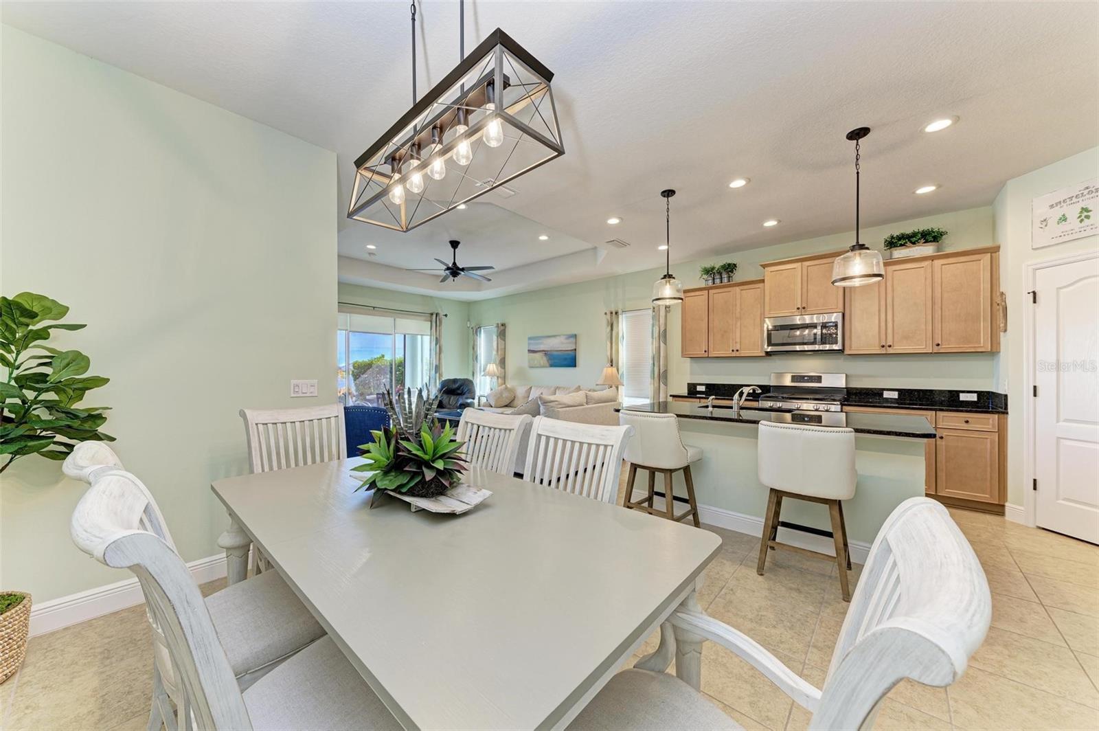 Image 6 of 55 For 4716 Foxtail Drive