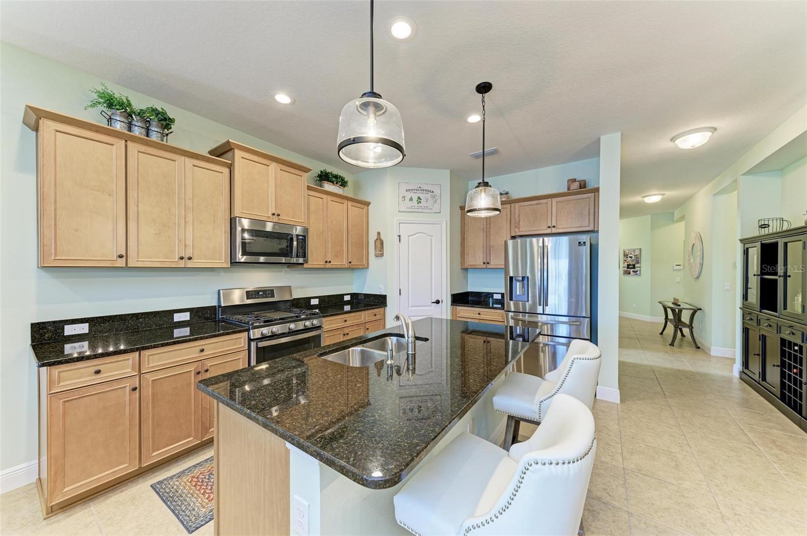 Image 9 of 55 For 4716 Foxtail Drive