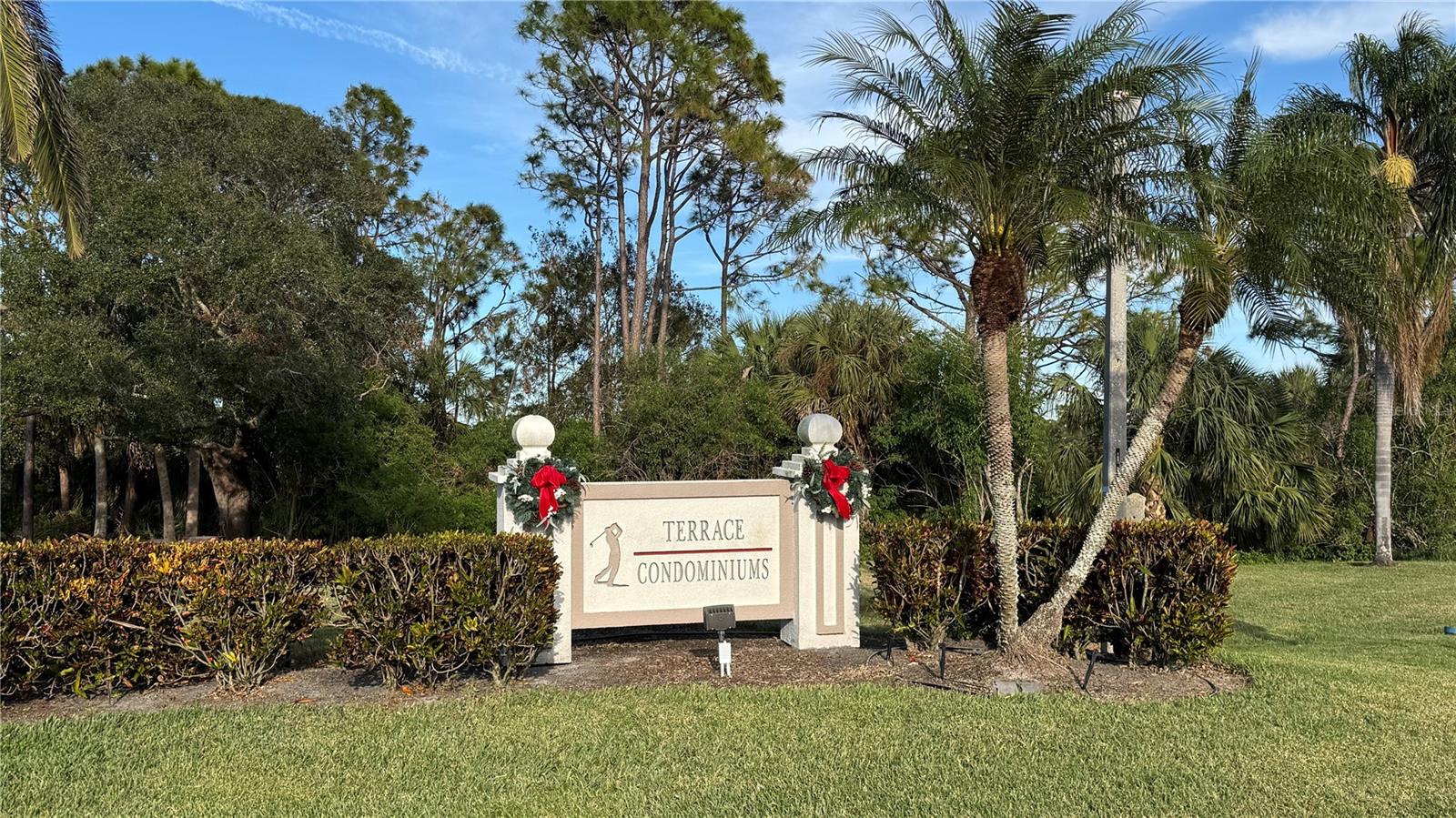 Details for 8735 Olde Hickory Avenue 8306, SARASOTA, FL 34238