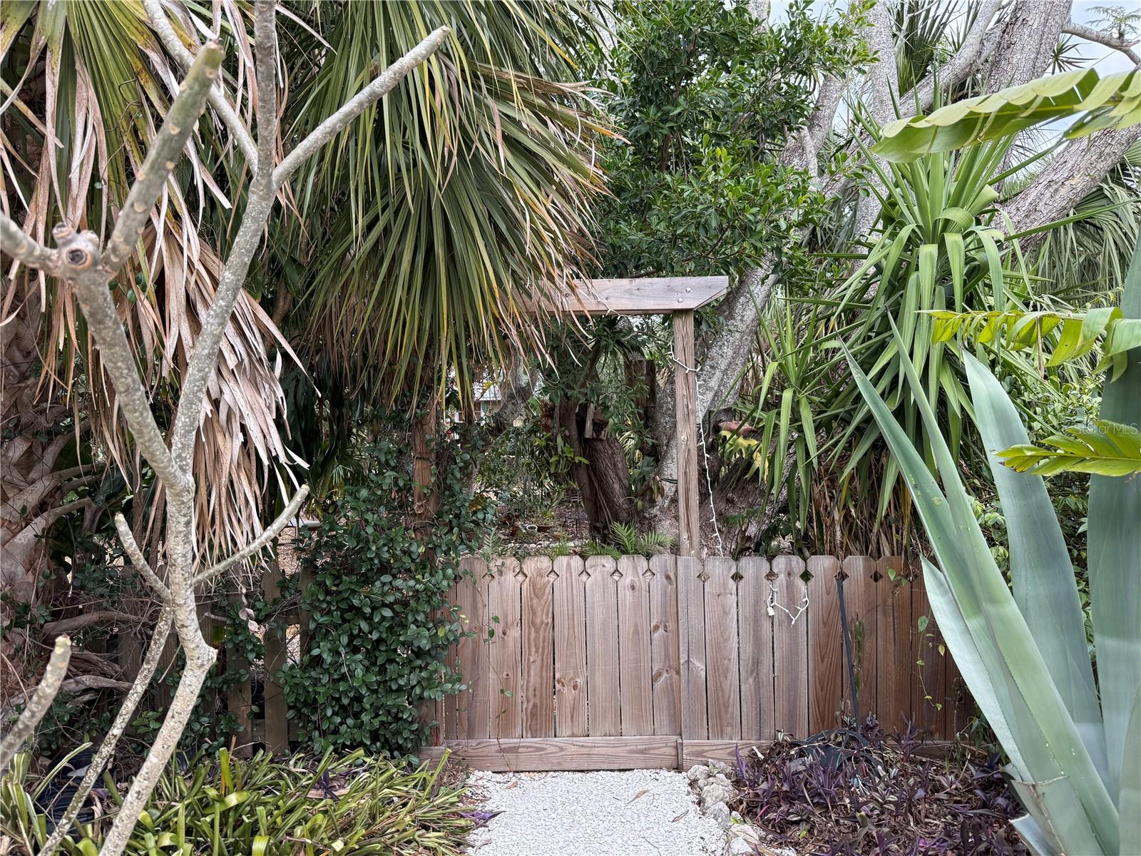 Image 32 of 32 For 4211 Old Bradenton Road