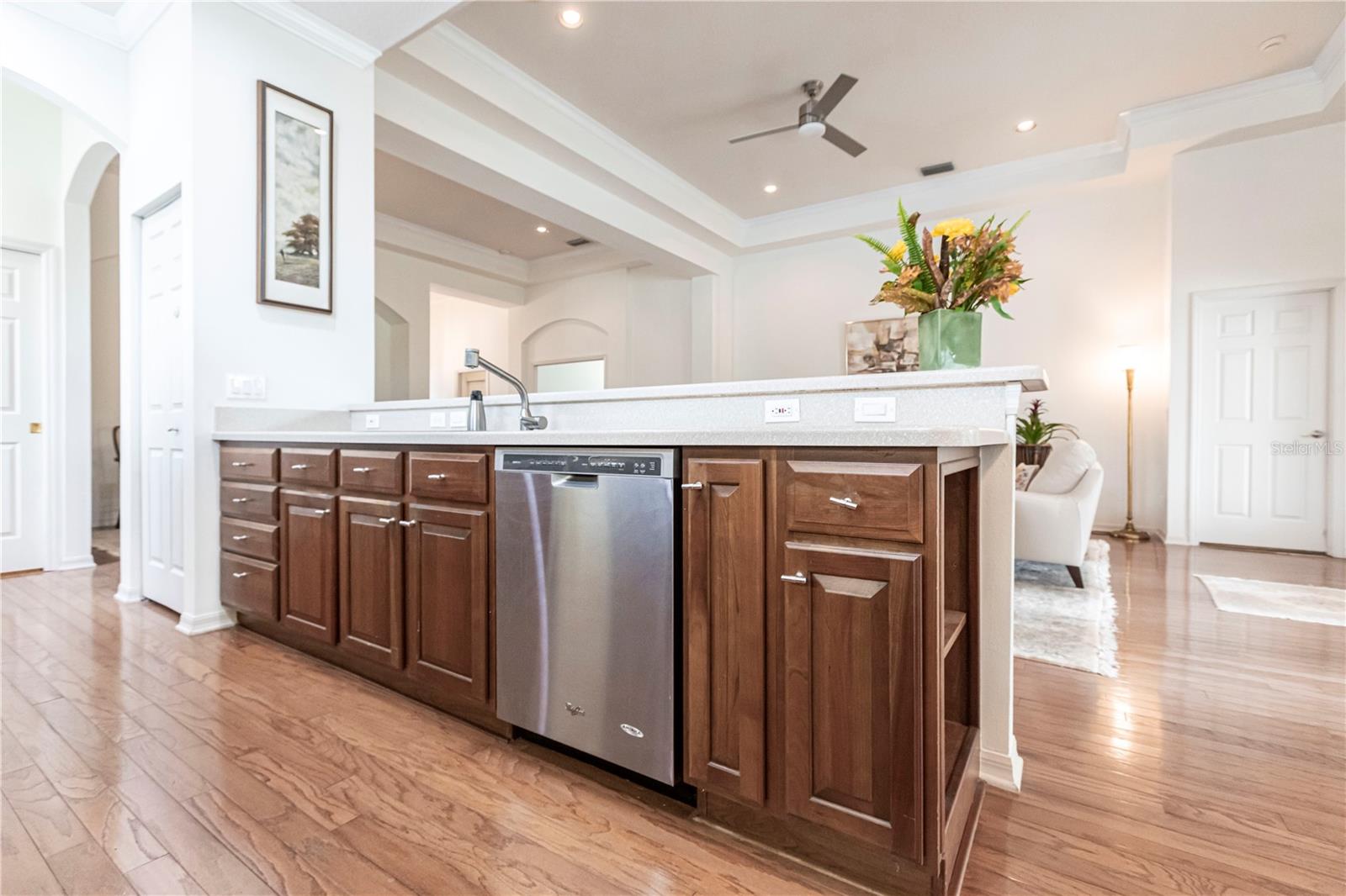 Listing photo id 17 for 96 Tall Trees Court