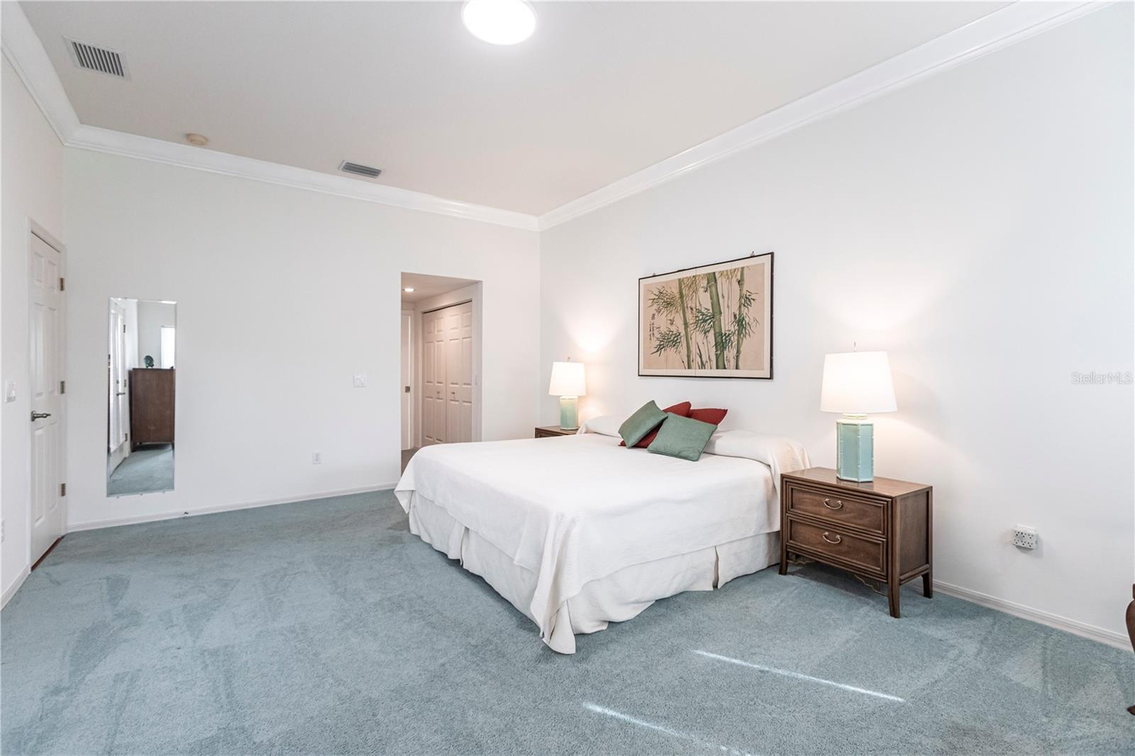 Listing photo id 24 for 96 Tall Trees Court