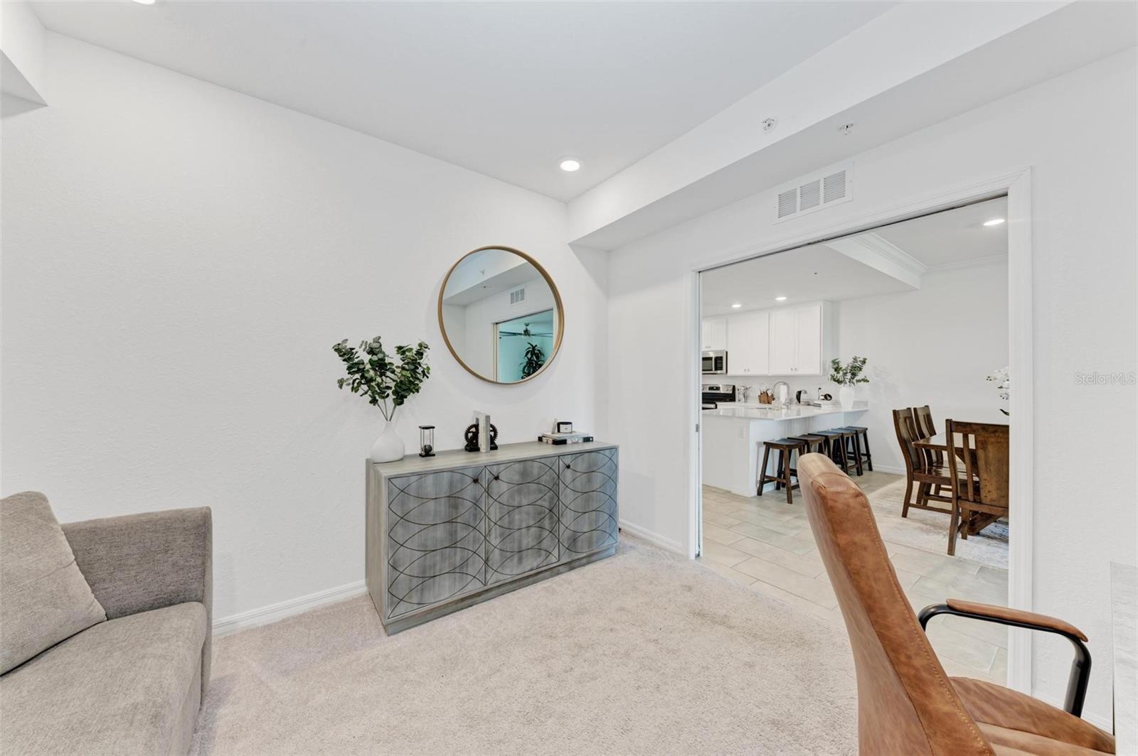 Image 21 of 51 For 5685 Palmer Circle 105