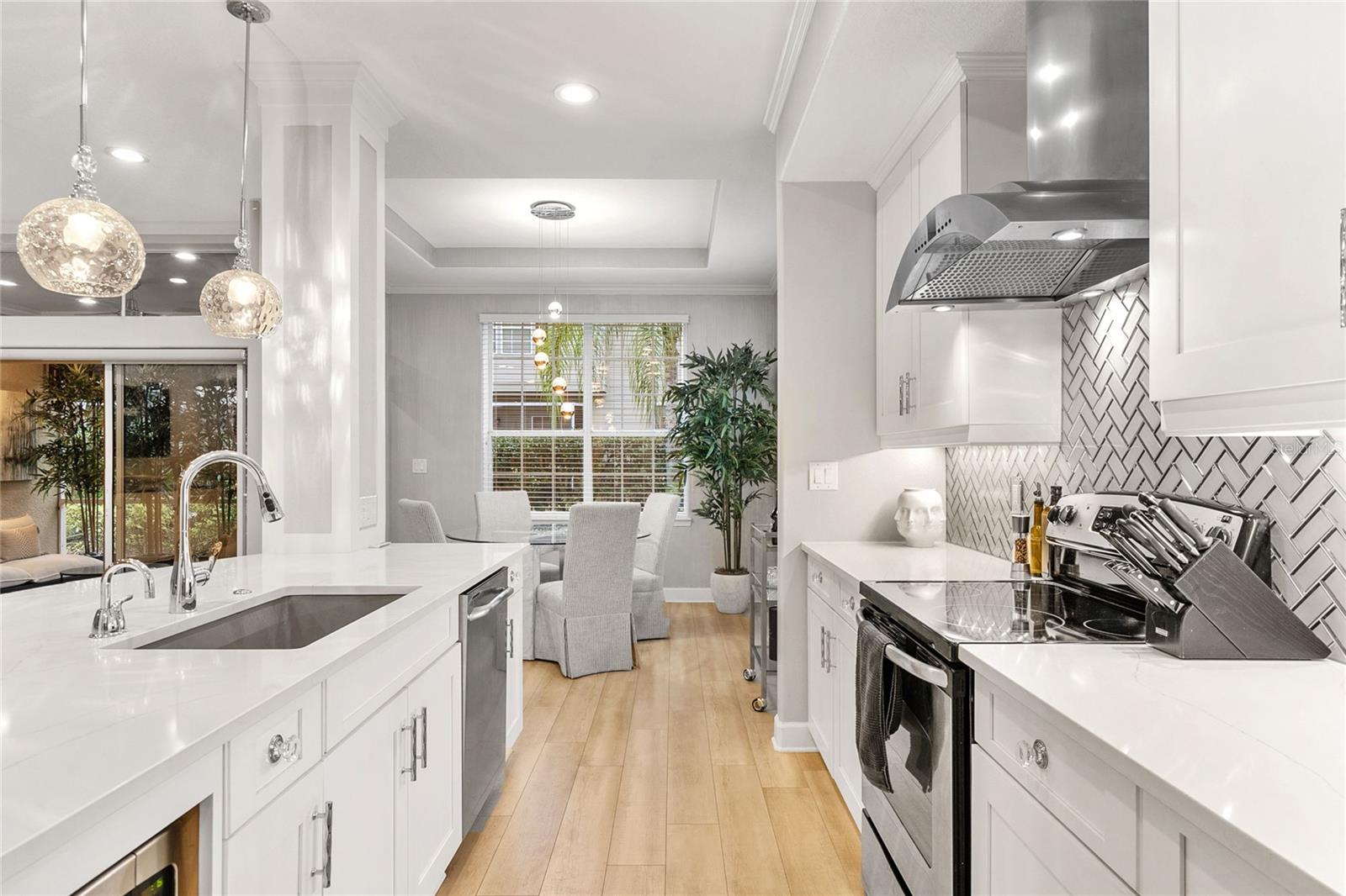 Image 10 of 44 For 7946 Tybee Court
