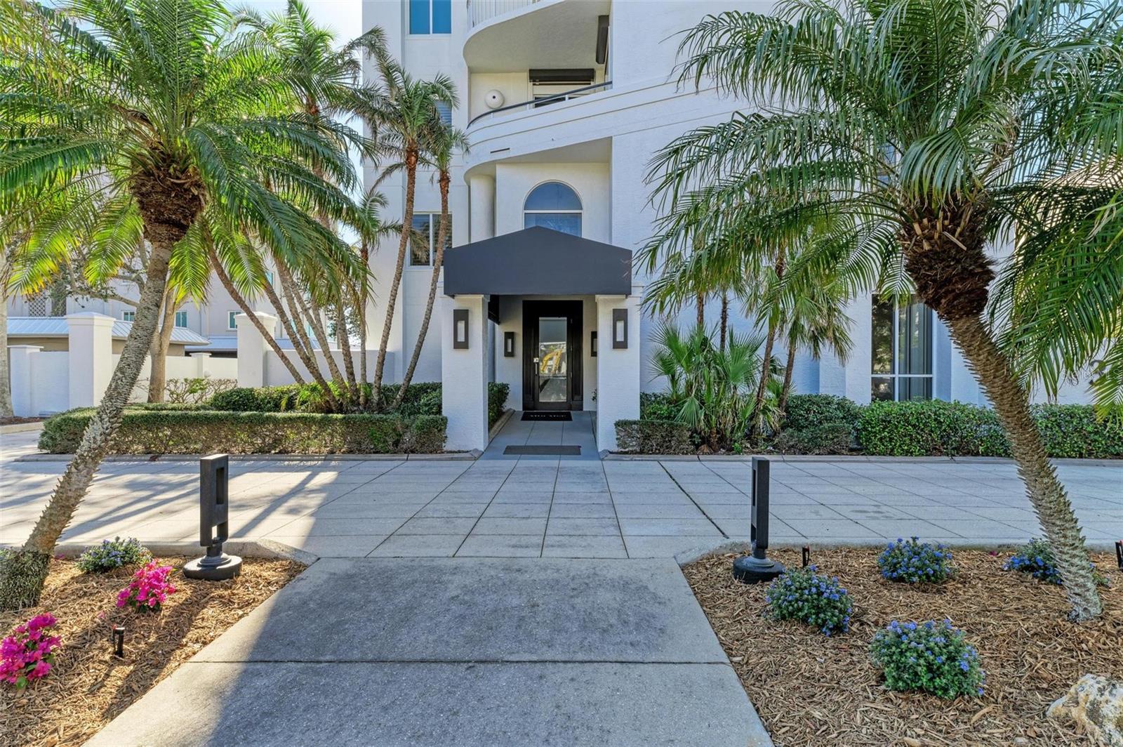 Details for 306 Golden Gate Point 2, SARASOTA, FL 34236