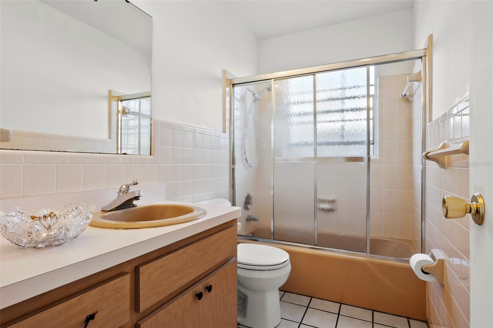 Image 12 of 29 For 807 62nd Street W