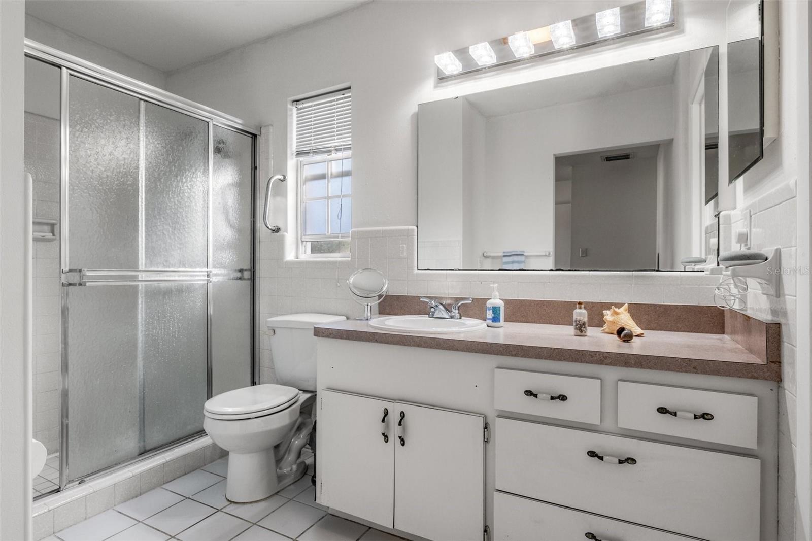 Image 15 of 29 For 807 62nd Street W