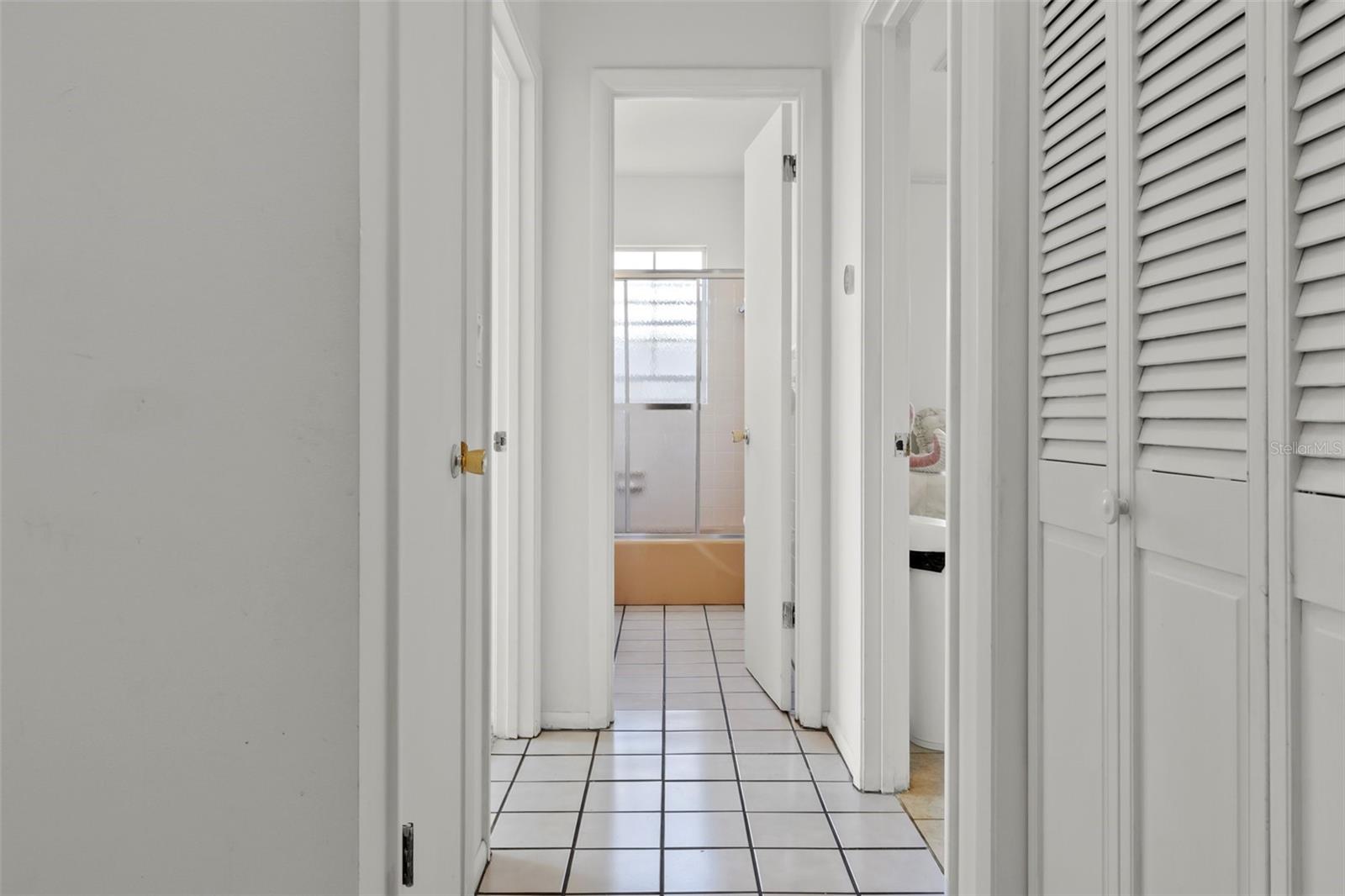 Image 17 of 29 For 807 62nd Street W