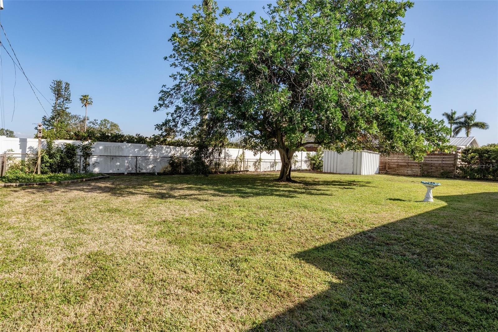 Image 27 of 29 For 807 62nd Street W