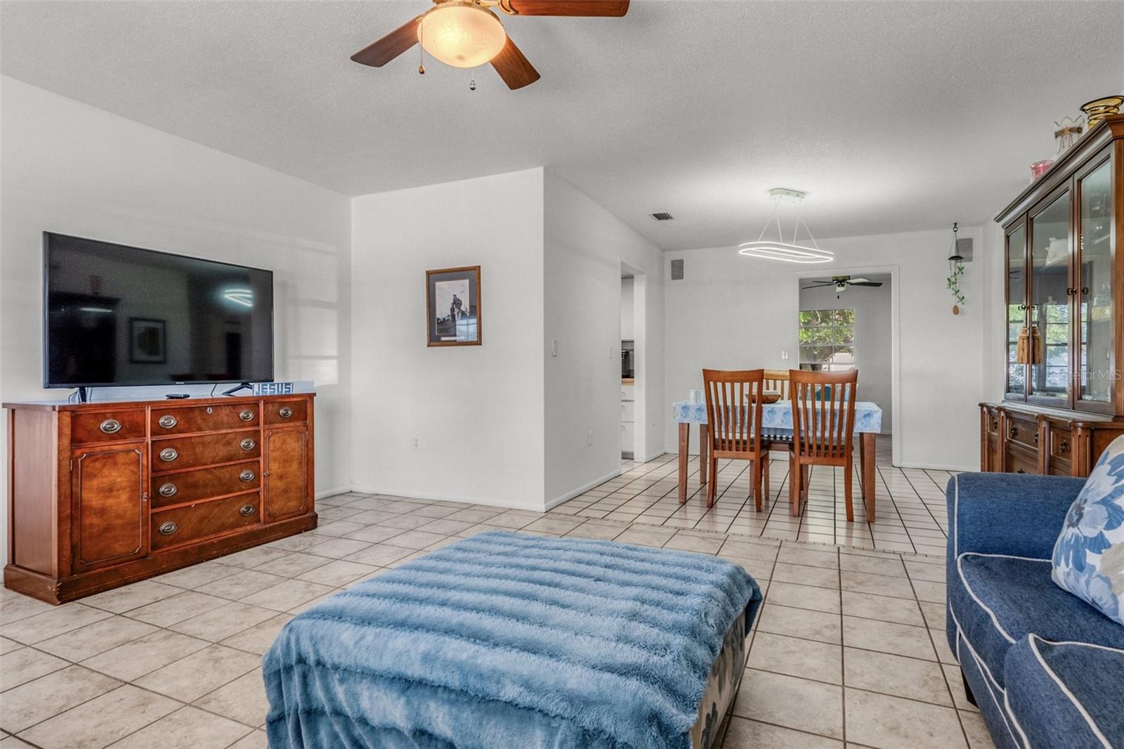 Image 8 of 29 For 807 62nd Street W
