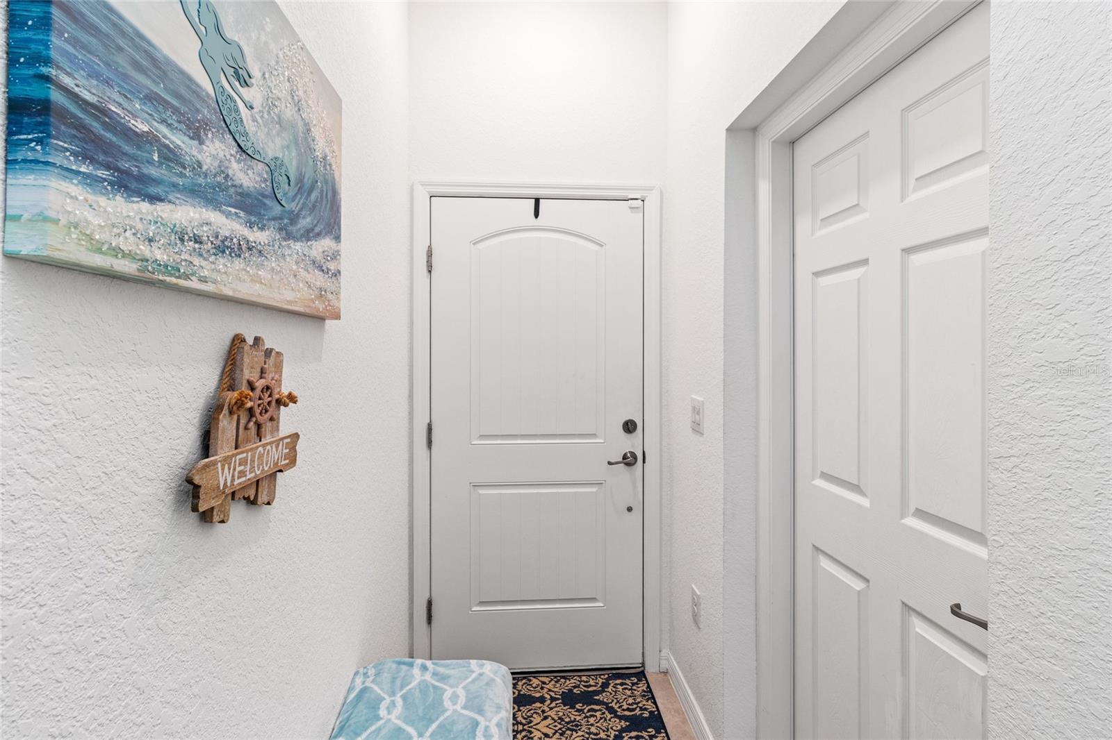 Image 7 of 81 For 10031 Crooked Creek Drive 201