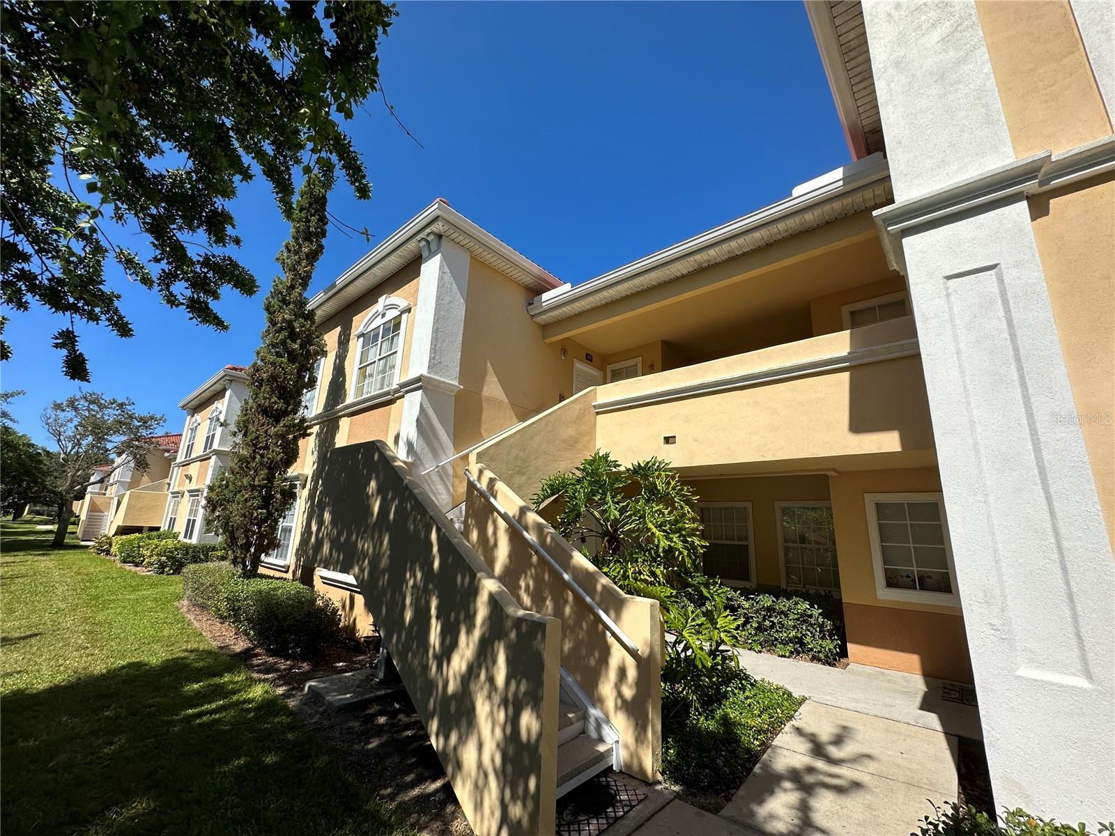 Details for 1010 Villagio Circle 207, SARASOTA, FL 34237