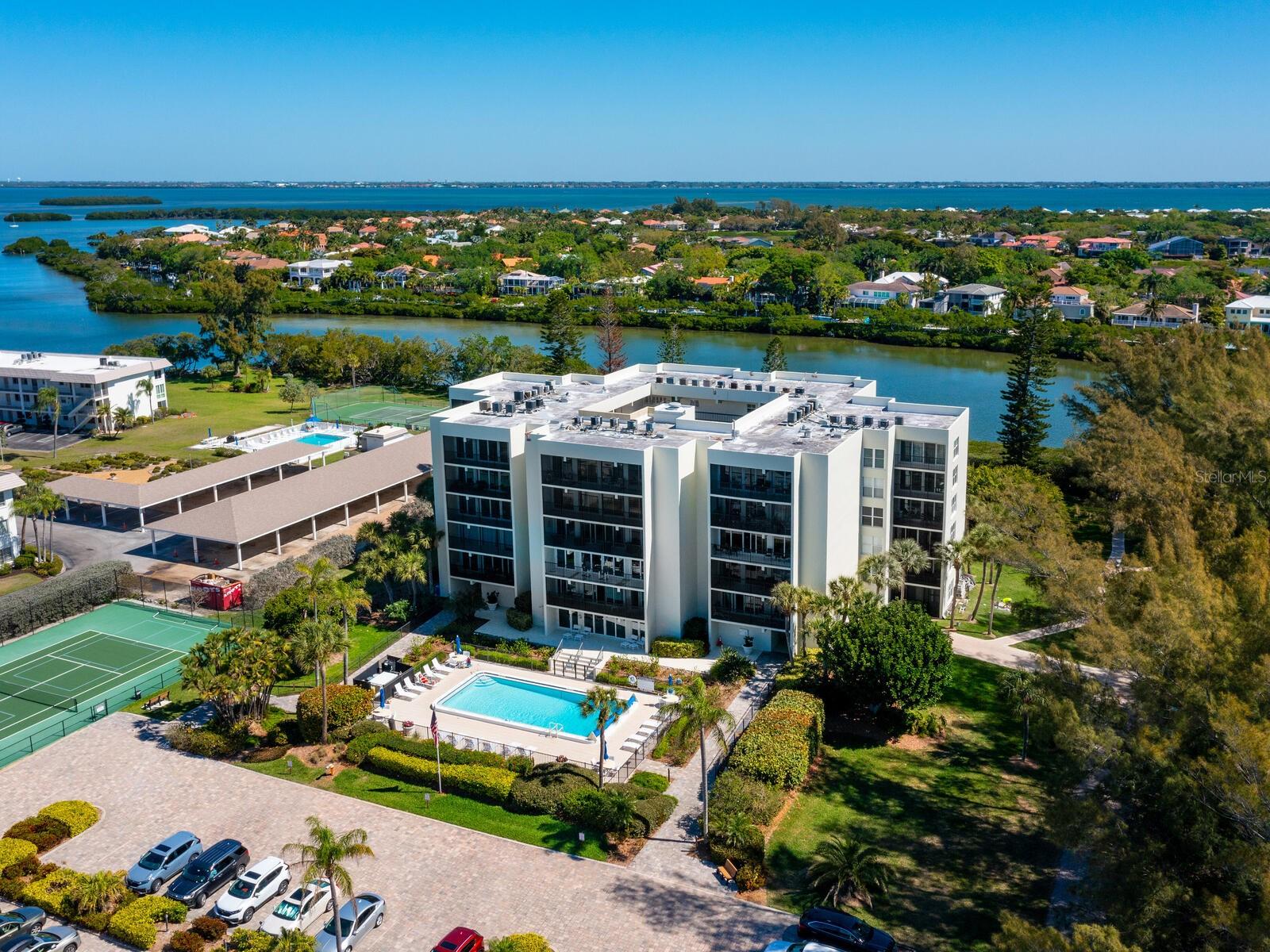 Details for 3240 Gulf Of Mexico Drive B104, LONGBOAT KEY, FL 34228