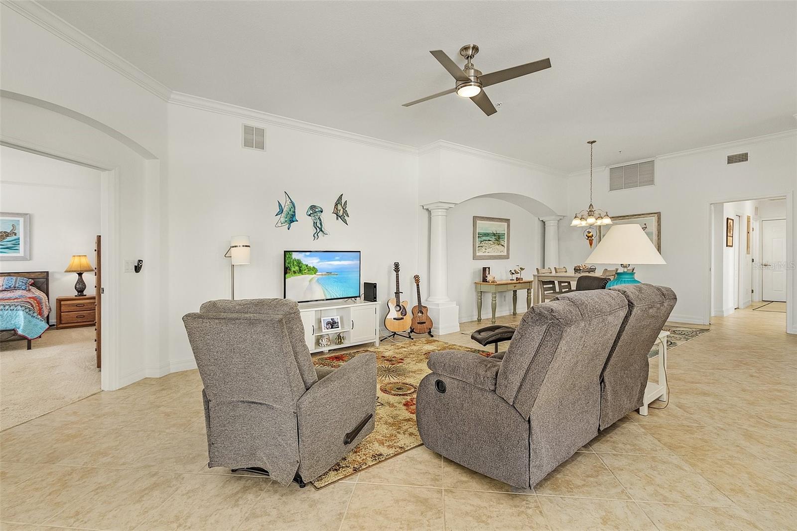 Image 17 of 28 For 14081 Black Beauty Drive 1111