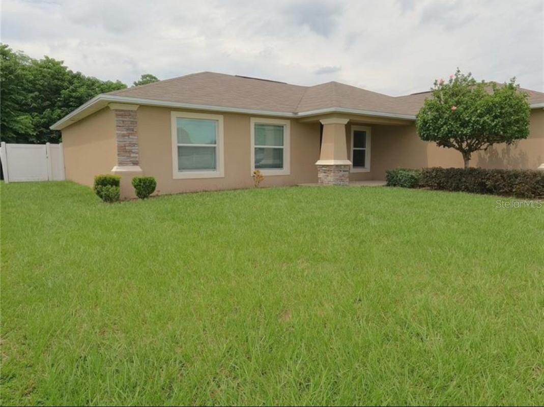 Image 2 of 11 For 4852 Magnolia Preserve Drive