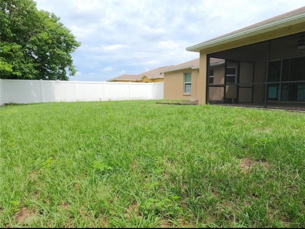Image 3 of 11 For 4852 Magnolia Preserve Drive