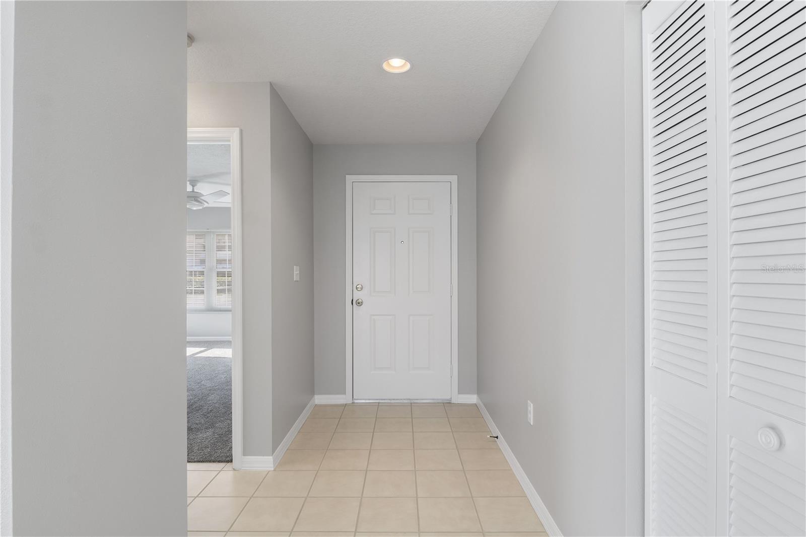 Image 23 of 39 For 2608 Edgewater Court